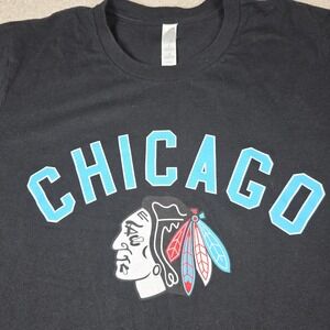 Bella + Canvas T-Shirt Womens M Black Cotton Chicago Blackhawks NHL Graphic Tee